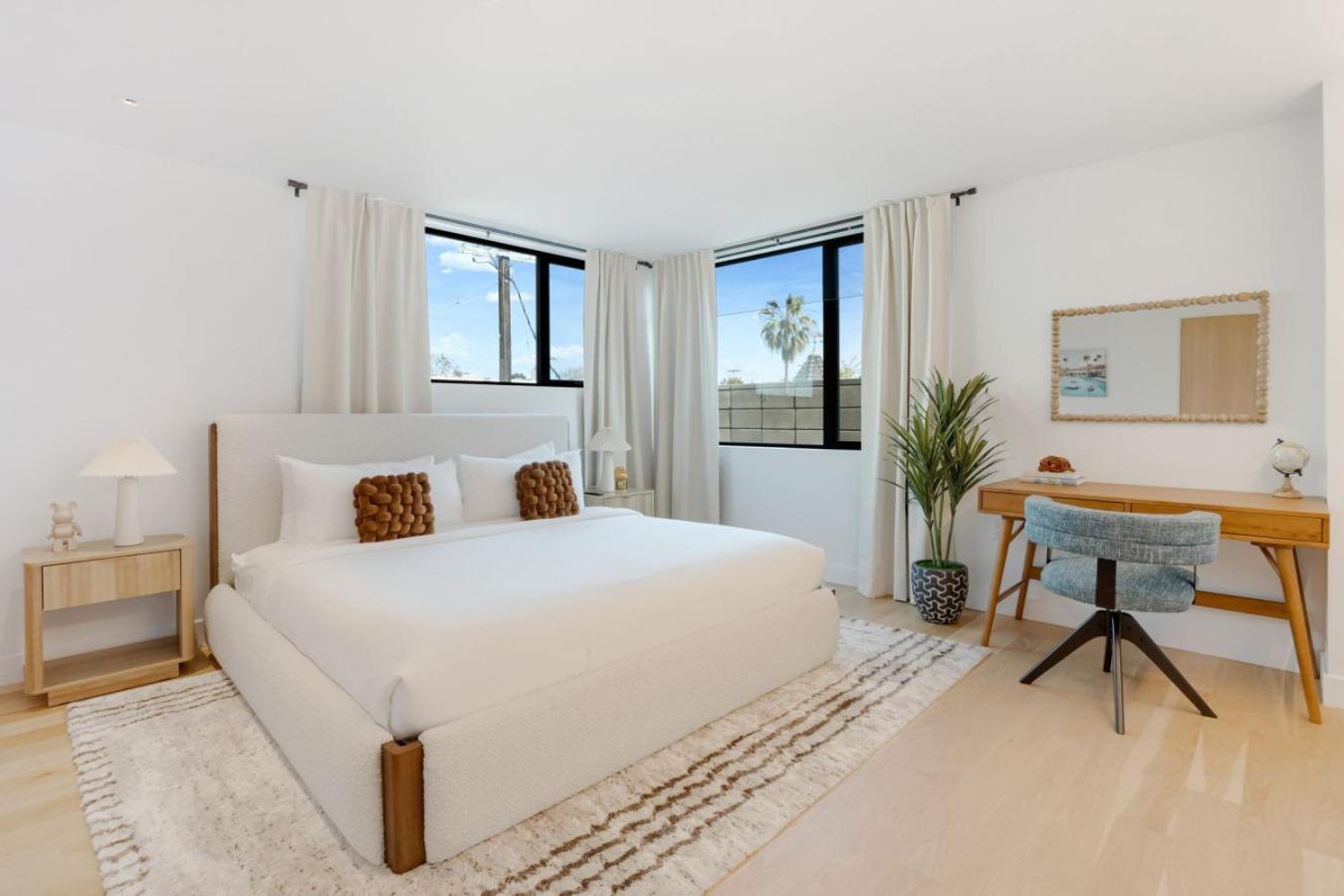 The Santa Monica Sunset - 5k Sq Ft Beachfront Luxury Сasa de vacaciones