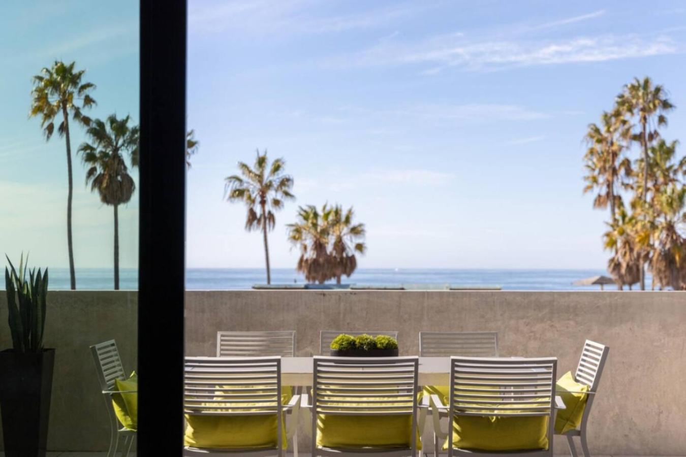 The Santa Monica Sunset - 5k Sq Ft Beachfront Luxury Сasa de vacaciones